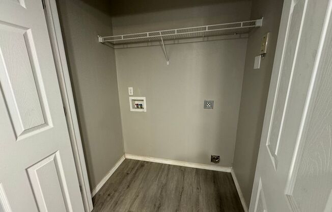 1 bed, 1 bath, $800, Unit UNIT A 208