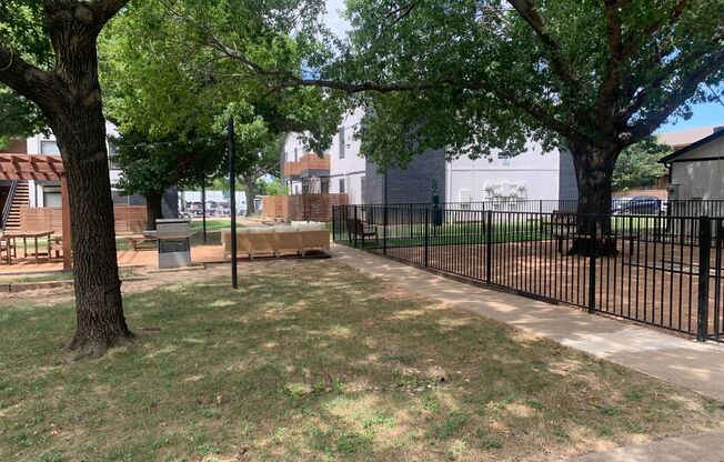 1 bed, 1 bath, 538 sqft, $1,170, Unit 12