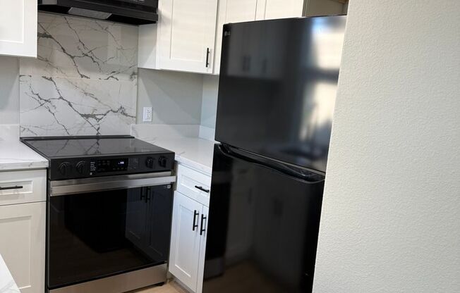 Hartz Property Management presents 644 Green Street, Unit D in Martinez