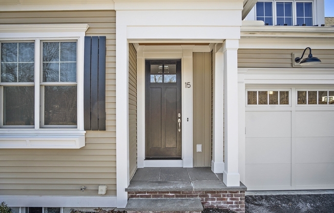 15 PIONEER RD