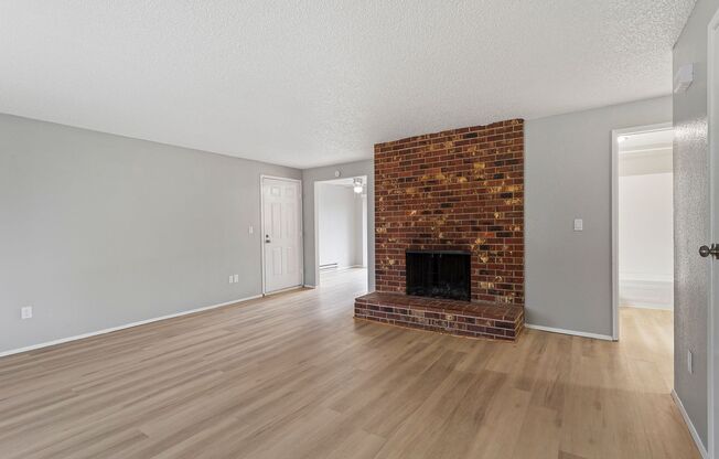 2 beds, 1.5 baths, 960 sqft, $1,750, Unit 18