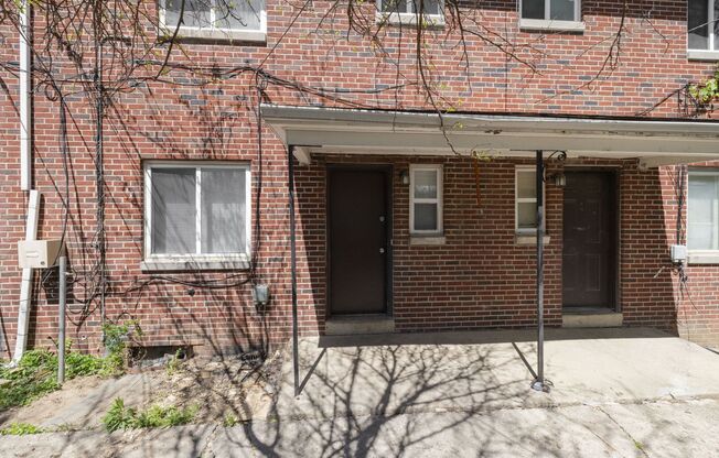 2 beds, 1 bath, 1,500 sqft, $960, Unit C No Longer Manage