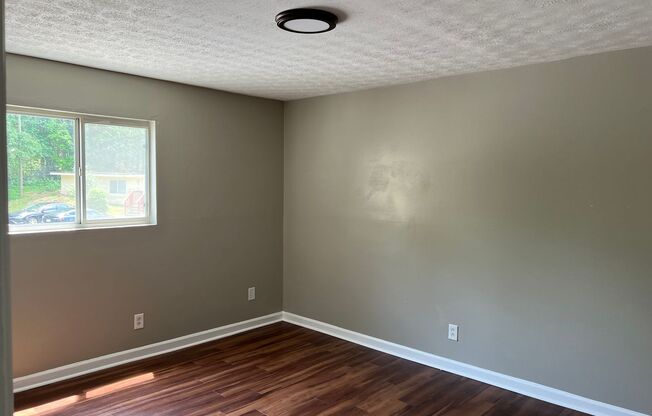 1 bed, 1 bath, 728 sqft, $795, Unit D10