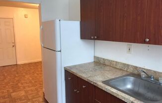 Ground Floor 2 Bedroom Just steps to Wynwood