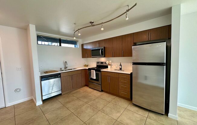 1 bed, 1 bath, 678 sqft, $2,150, Unit Unit 504