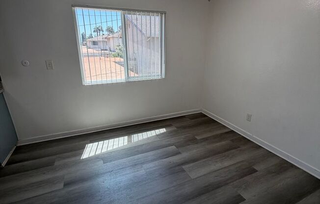 3101 Quartz Ln