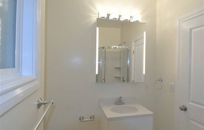 Studio, 1 bath, $1,695, Unit 109