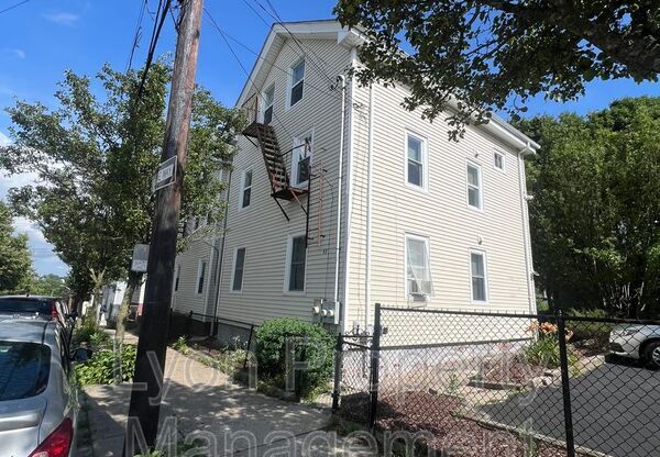 49 Trenton St