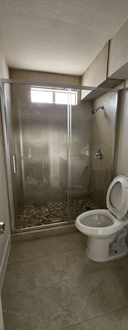 2 beds, 2 baths, 550 sqft, $1,395, Unit 105