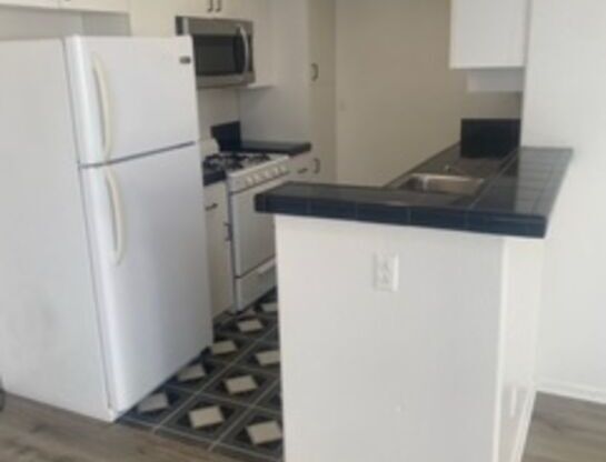 2 beds, 2.5 baths, 1,250 sqft, $2,999, Unit 104