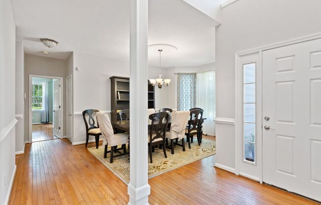 5BR/3BA with Fresh Paint and New Carpet in Joliff Woods