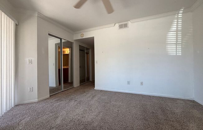 2 beds, 2 baths, $1,300, Unit # 1004