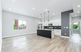1 Bedroom Apartment in Modern Building with Private Backyard!