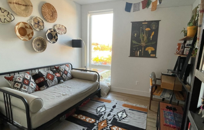 Spacious & Bright Furnished 2br/2ba in Petworth!