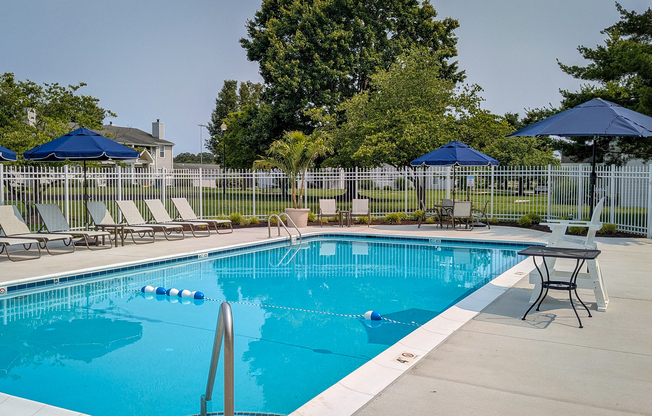 Greens at Cross Court Pool-3