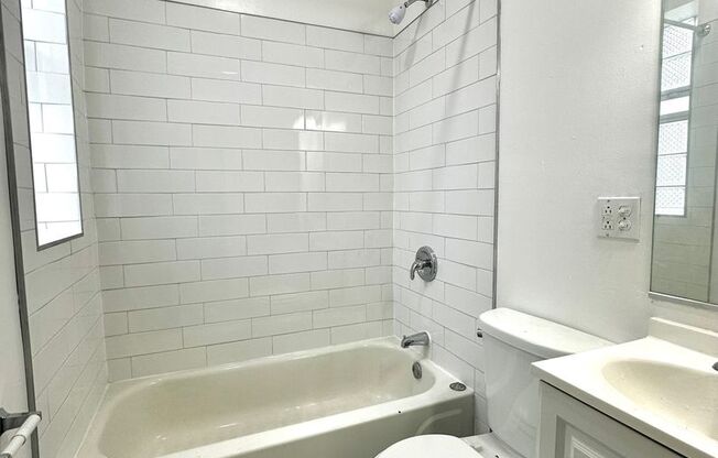 1 bed, 1 bath, 600 sqft, $1,600, Unit 4031-414