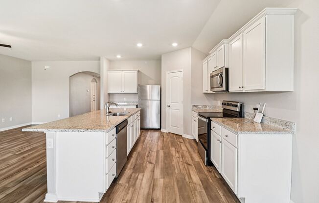 4 beds, 2 baths, 1,924 sqft, $2,245, Unit 3900 Calvary Ct