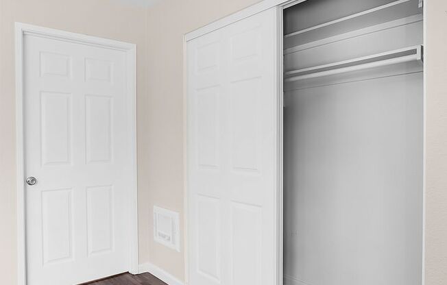 Studio, 1 bath, 395 sqft, $1,845, Unit 49-202