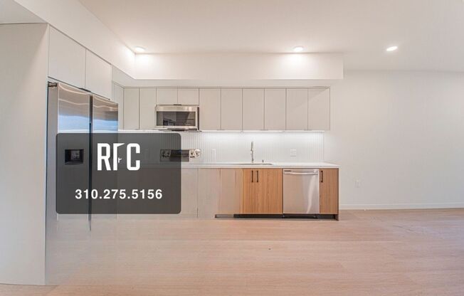 2 beds, 2 baths, 724 sqft, $3,895, Unit 208