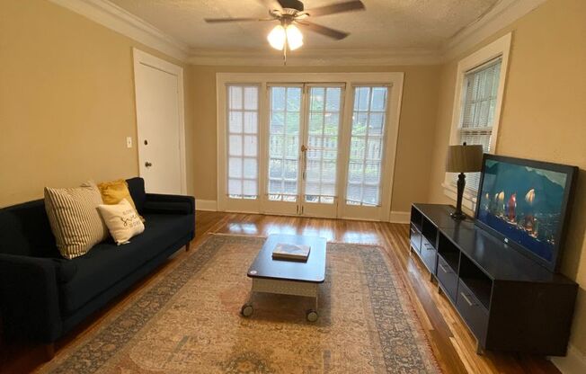 1 bed, 1 bath, 800 sqft, $1,850, Unit 950-01