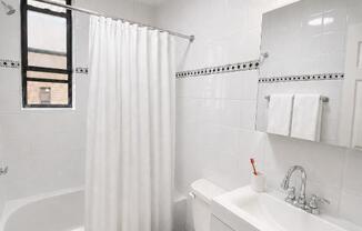 3 beds, 2 baths, 1,300 sqft, $11,000, Unit 12G