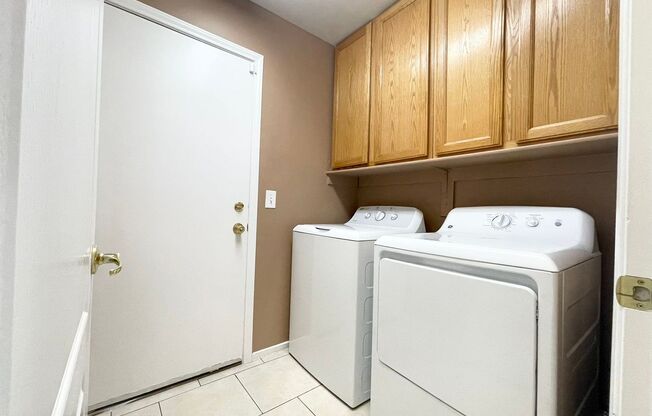 3 beds, 2 baths, $1,750