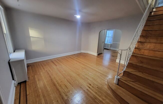 Your Family's New Home - 3bd/1ba newly renovated in Upper Darby