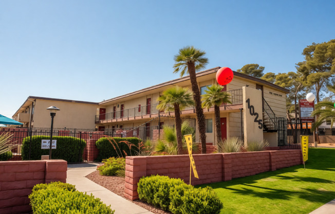 Studio, 1 bath, 475 sqft, $775