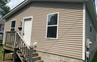 3 beds, 2 baths, $1,600