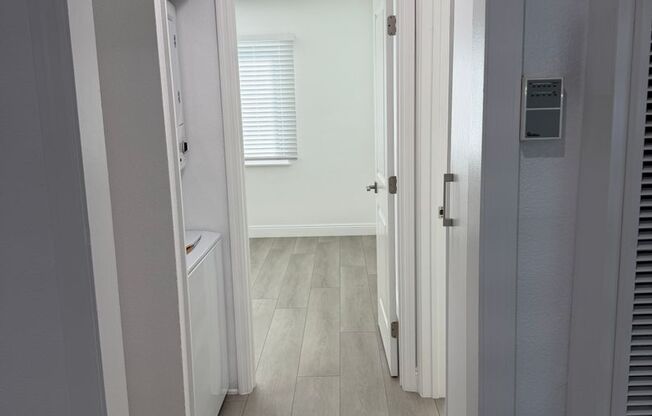 2 beds, 1 bath, 802 sqft, $2,845, Unit 6930-E