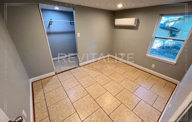 2 beds, 1 bath, $1,000