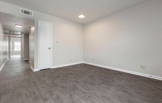1 bed, 1 bath, $750, Unit 316