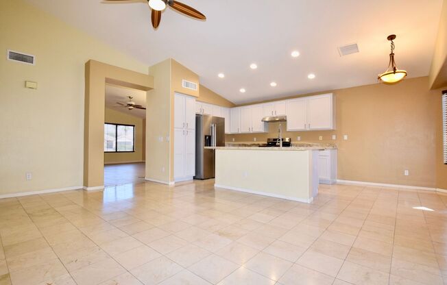 Excellent 4 bed 2 bath Ahwatukee Home!