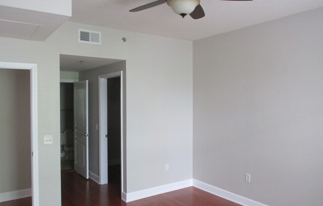 2 beds, 2 baths, $1,995