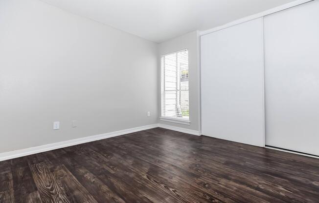2 beds, 2 baths, 1,035 sqft, $1,369