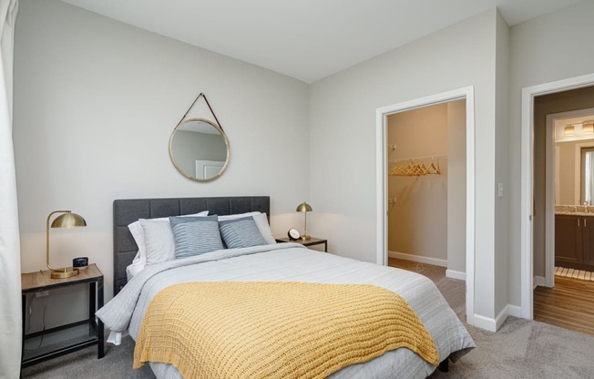Comfortable Bedroom With Accessible Closet at Whetstone Flats, Nashville