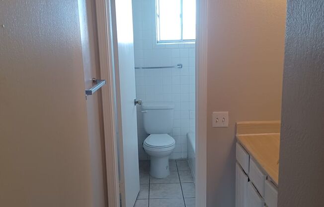 2 beds, 1.5 baths, 1,200 sqft, $1,120, Unit 67