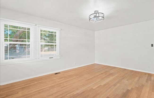 601 Poplar Ave