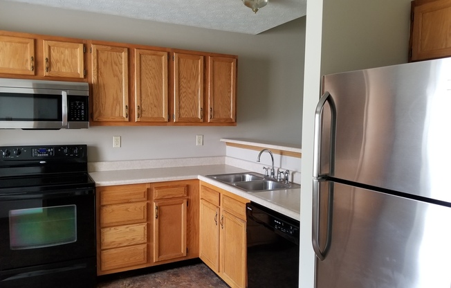 3 beds, 2 baths, $1,850