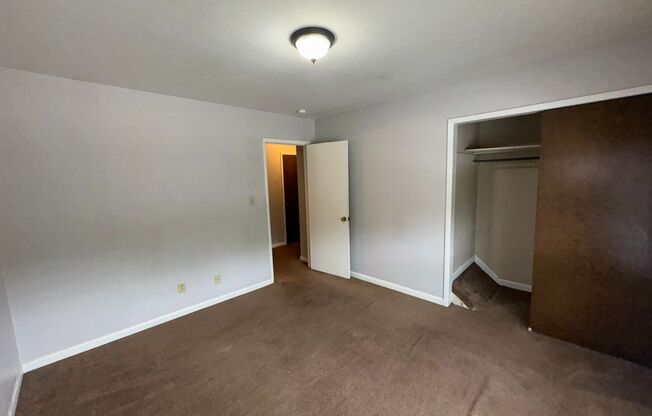 2 beds, 1.5 baths, $725, Unit Unit 18