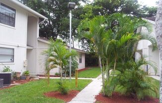 Spacious 2 bedroom 2 bath Villa