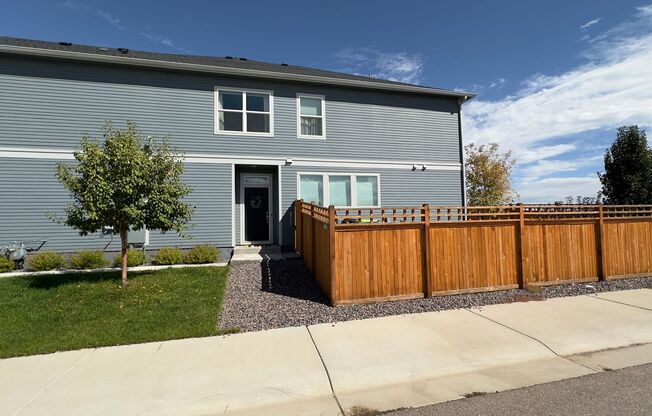 Great Townhome in Timnath Lakes