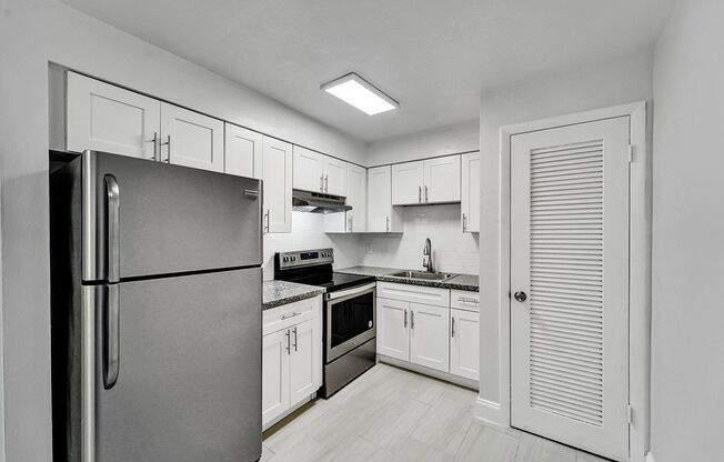 Centro Apartments - 3249 Coral Hills Dr.