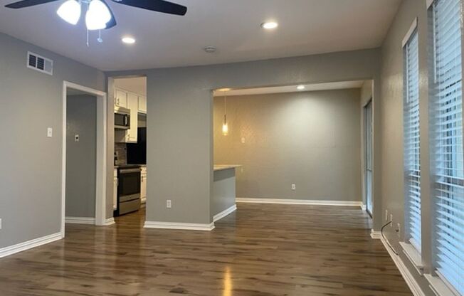 Large 2 Bedroom Condo minutes from SMU!