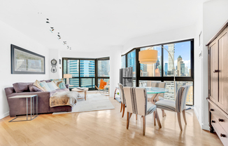 1 bed, 2 baths, $7,500, Unit 23B