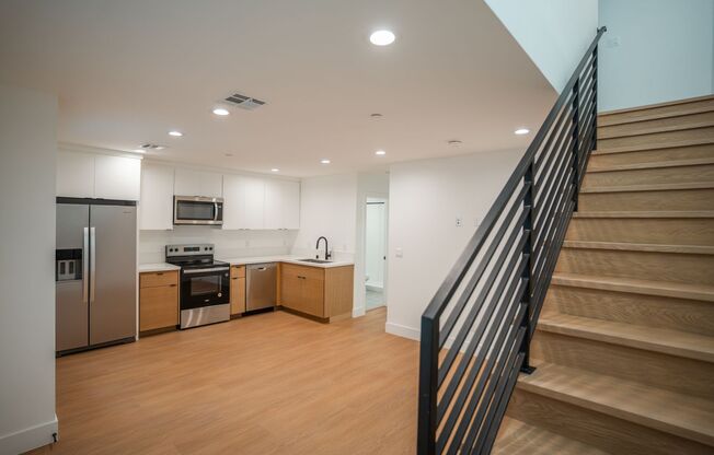 New Construction 3 bed/ 3 bath Townhome w Private 2 car garage + Oversized Balcony