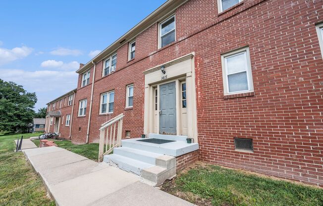 1 bed, 1 bath, 550 sqft, $775, Unit 1415 Unit #202