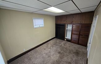 1 bed, 1 bath, 700 sqft, $650, Unit Lower