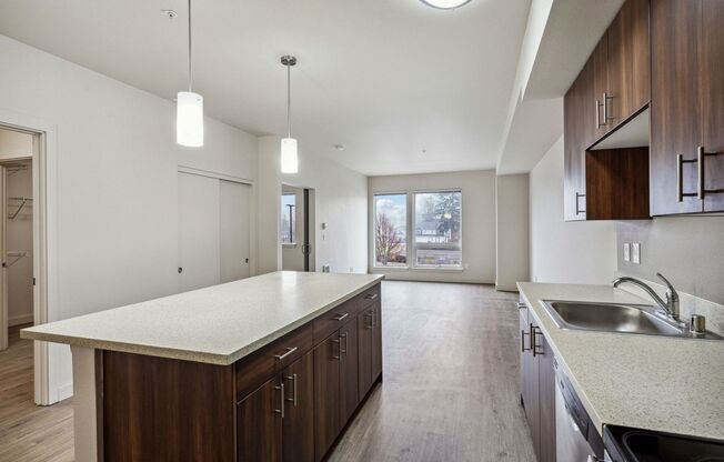 1 bed, 1 bath, 690 sqft, $1,595