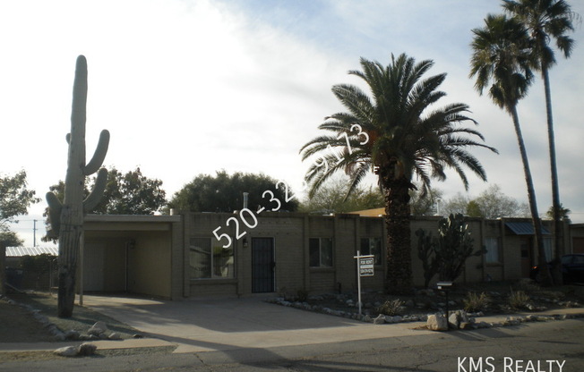 3636 S MARVIN PL